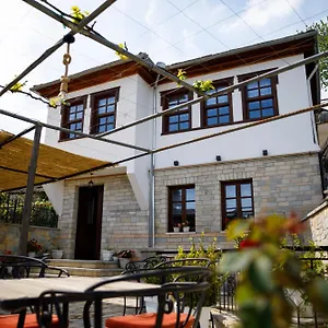 Pashai Gjirokaster